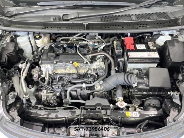 Toyota SIENTA 2022-09 8854970-18