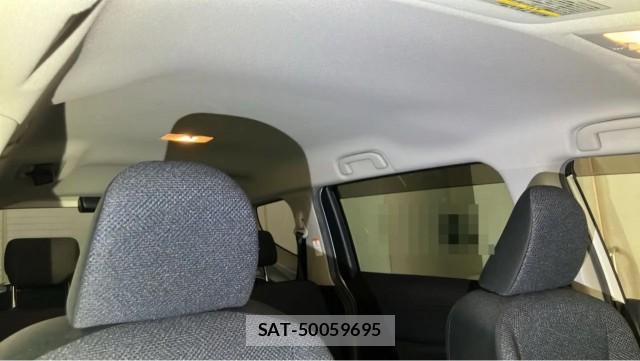 Toyota SIENTA 2017-07 8855337-15