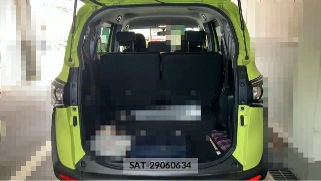 Toyota SIENTA 2019-03 8855338-17