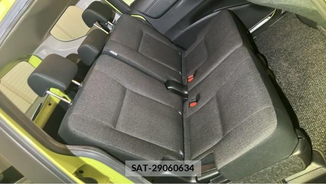 Toyota SIENTA 2019-03 8855338-6