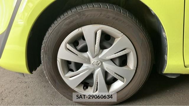 Toyota SIENTA 2019-03 8855338-8