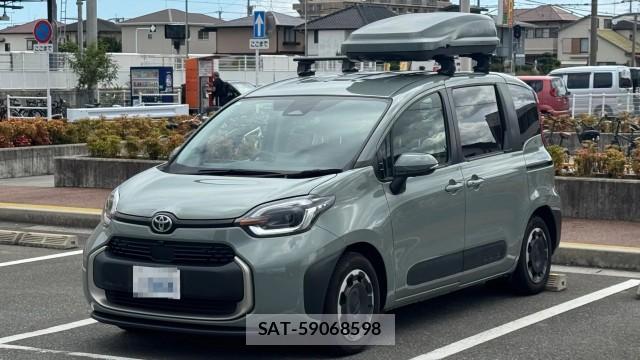 Toyota SIENTA 2023-11 8855363-0