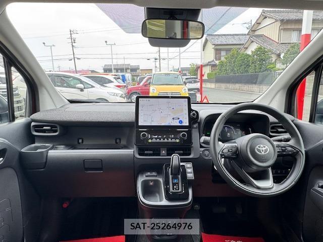 Toyota SIENTA 2024-06 8855527-1