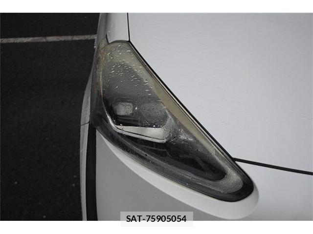 Toyota SIENTA 2016-05 8855599-12