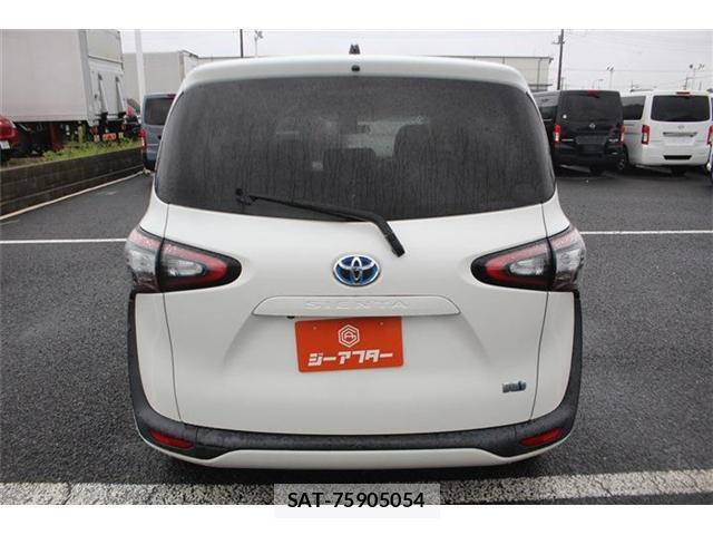 Toyota SIENTA 2016-05 8855599-9