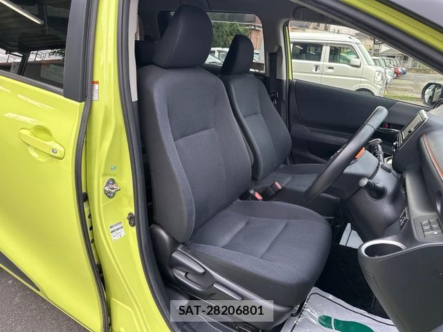 Toyota SIENTA 2016-08 8855631-11