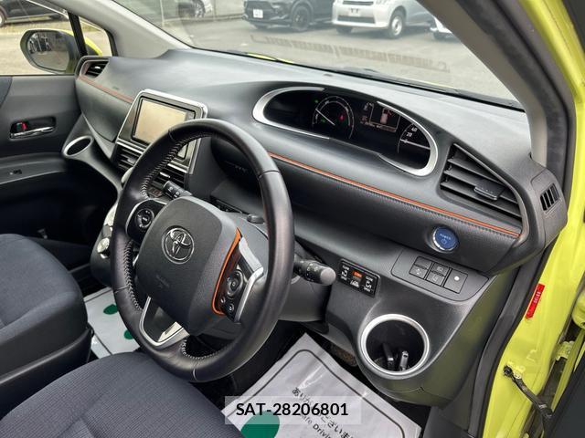 Toyota SIENTA 2016-08 8855631-12