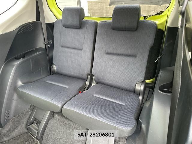 Toyota SIENTA 2016-08 8855631-16