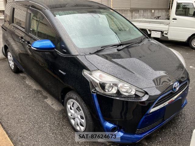 Toyota SIENTA 2017-11 8855639-0
