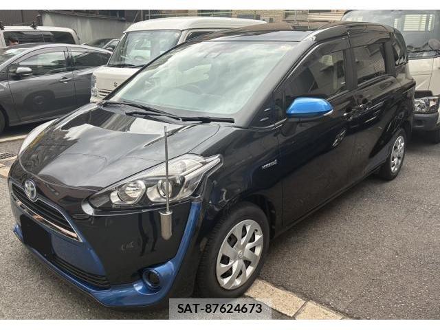 Toyota SIENTA 2017-11 8855639-10