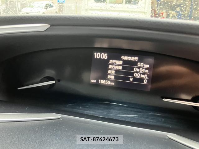 Toyota SIENTA 2017-11 8855639-13