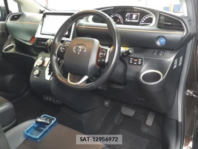 Toyota SIENTA 2021-01 8855842-2