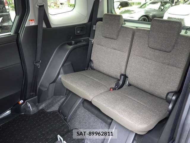 Toyota SIENTA 2024-08 8856053-10