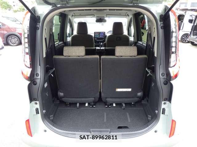 Toyota SIENTA 2024-08 8856053-12
