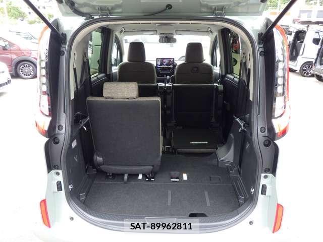 Toyota SIENTA 2024-08 8856053-13