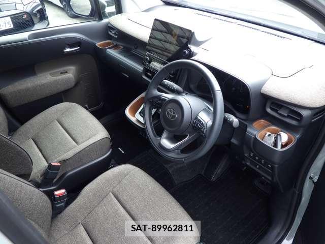 Toyota SIENTA 2024-08 8856053-6