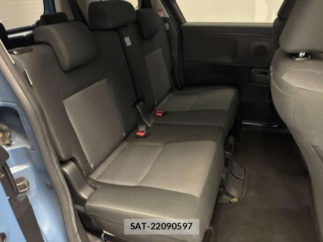 Toyota SIENTA 2023-08 8856059-4