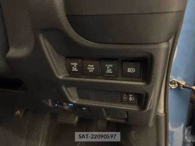 Toyota SIENTA 2023-08 8856059-5