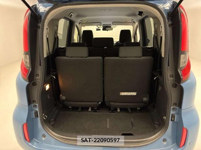 Toyota SIENTA 2023-08 8856059-6