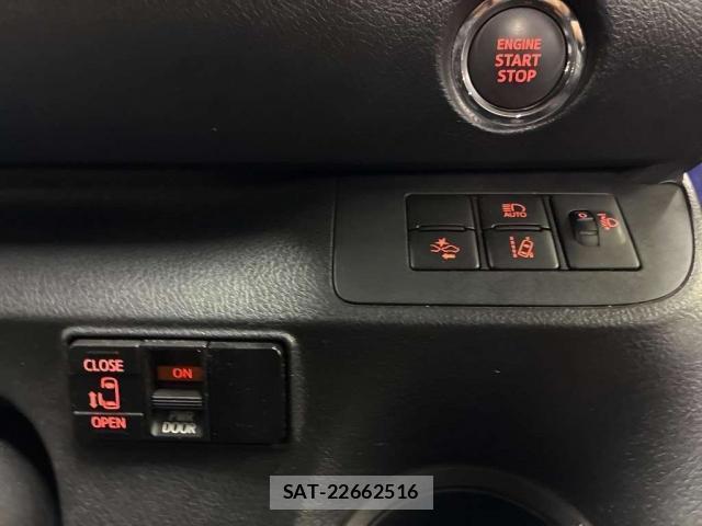 Toyota SIENTA 2022-07 8856061-6