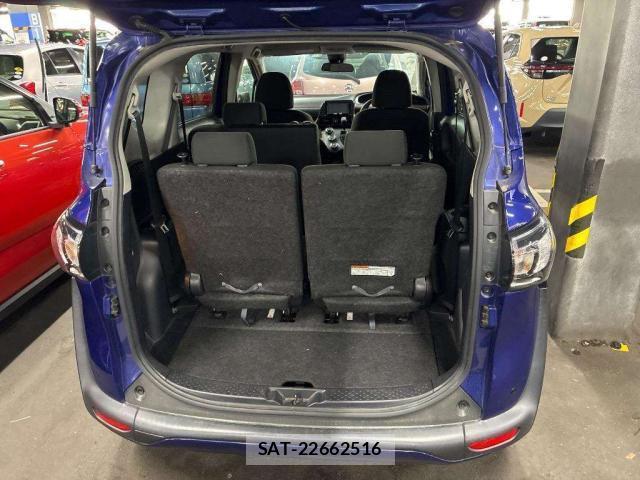 Toyota SIENTA 2022-07 8856061-8