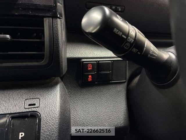 Toyota SIENTA 2022-07 8856061-9