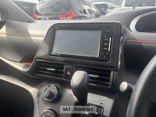 Toyota SIENTA 2022-01 8856151-11