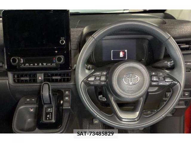 Toyota SIENTA 2024-02 8856221-2