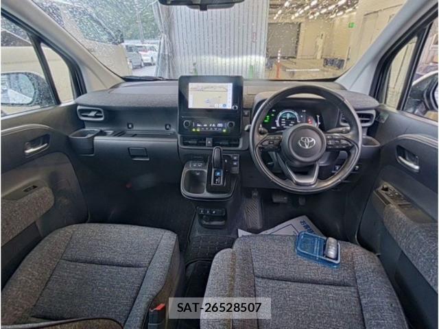 Toyota SIENTA 2023-09 8856572-2