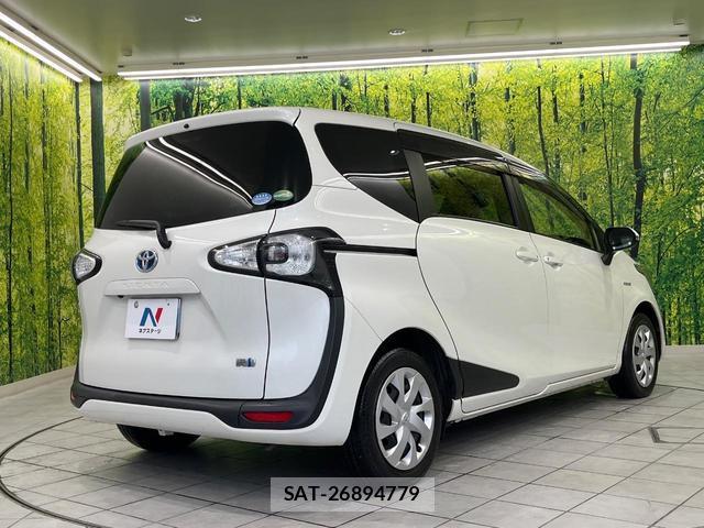 Toyota SIENTA 2017-05 8856679-17
