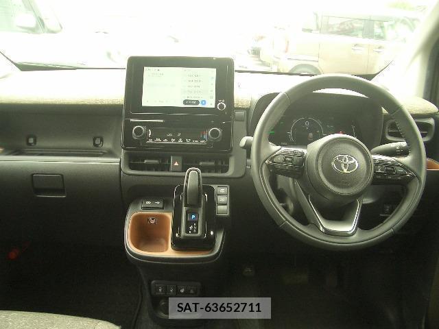 Toyota SIENTA 2024-02 8856705-1