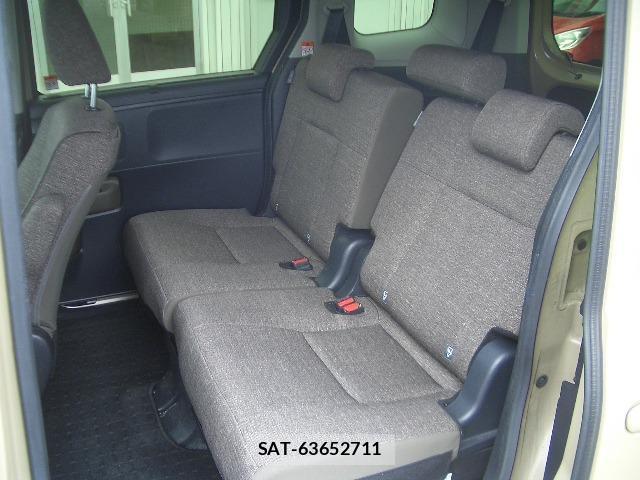 Toyota SIENTA 2024-02 8856705-3