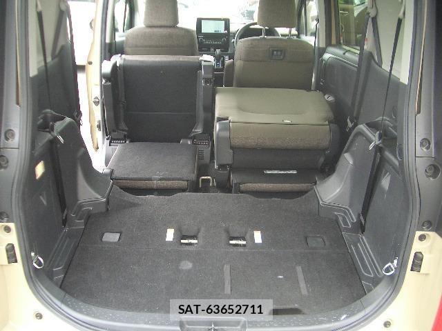 Toyota SIENTA 2024-02 8856705-7