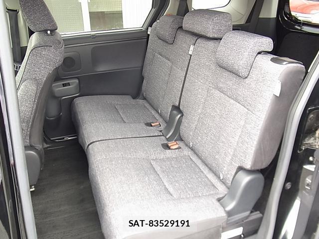 Toyota SIENTA 2022-10 8856706-3