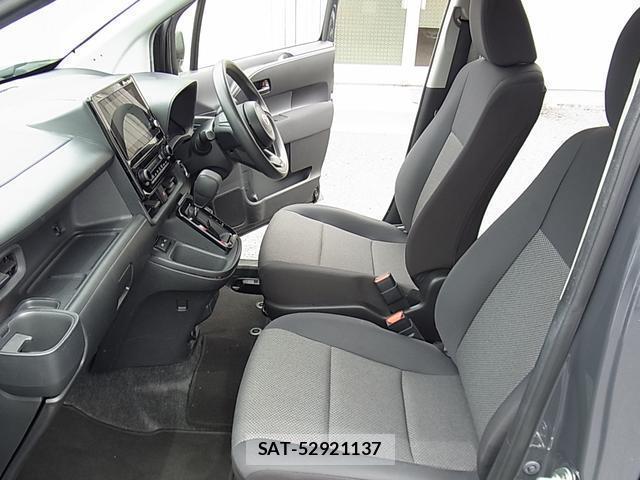 Toyota SIENTA 2023-05 8856707-2