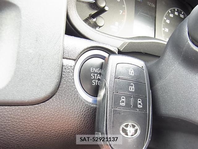 Toyota SIENTA 2023-05 8856707-5