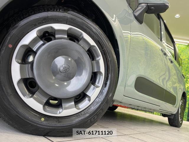 Toyota SIENTA 2024-08 8856710-12