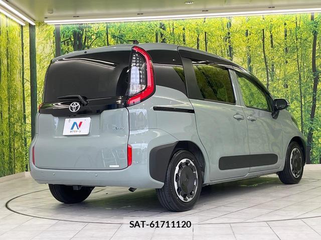 Toyota SIENTA 2024-08 8856710-16