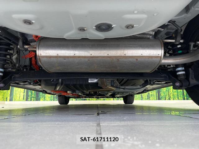 Toyota SIENTA 2024-08 8856710-18