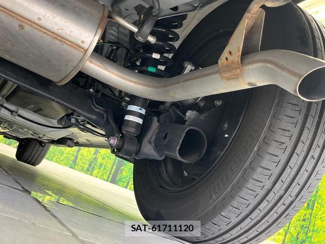 Toyota SIENTA 2024-08 8856710-19