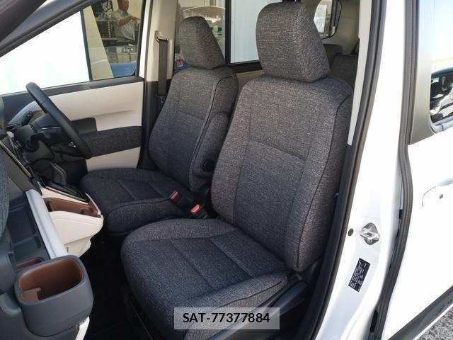 Toyota SIENTA 2026-01 8856827-2