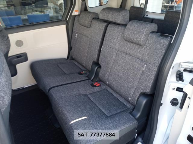 Toyota SIENTA 2026-01 8856827-3