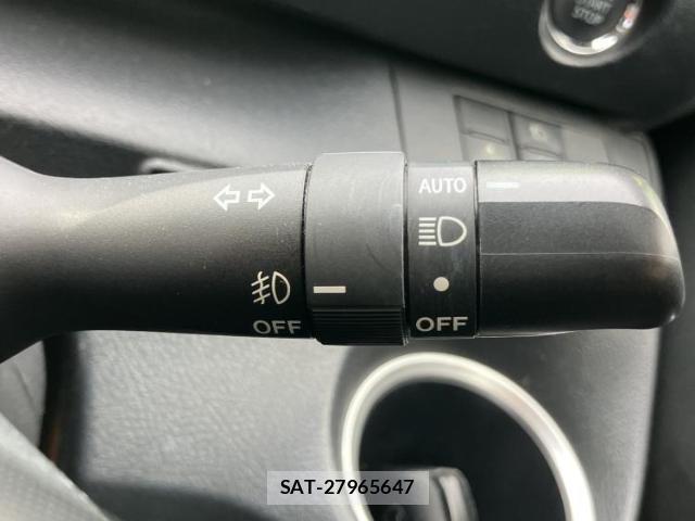 Toyota SIENTA 2018-04 8856952-14