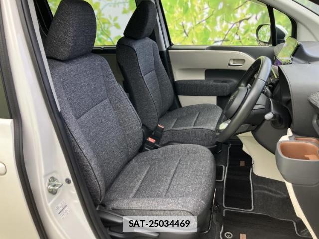 Toyota SIENTA 2022-11 8857019-3