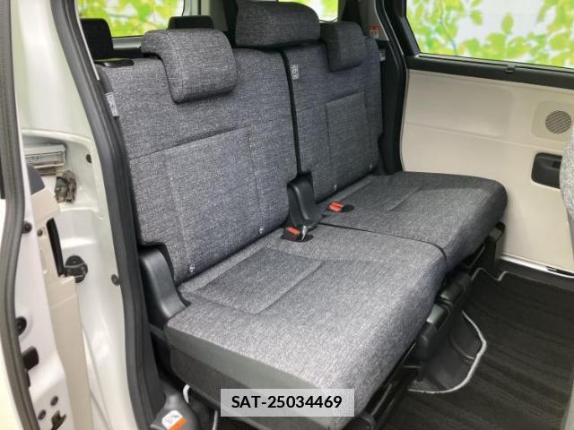 Toyota SIENTA 2022-11 8857019-4