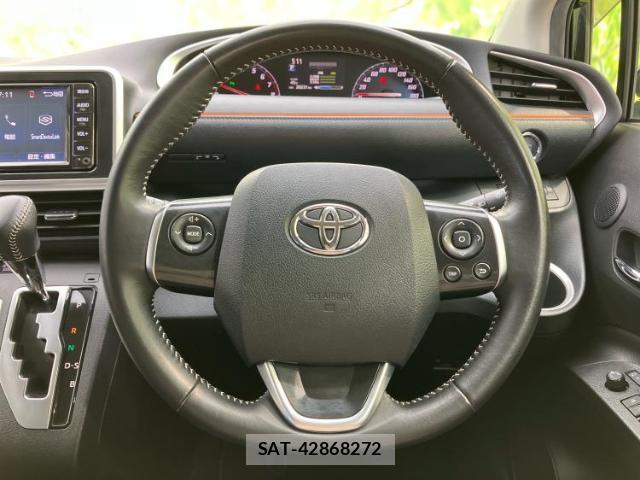 Toyota SIENTA 2021-07 8857107-14