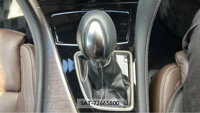Nissan SKYLINE 2017-02 8855329-14