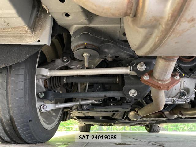 Nissan SKYLINE 2014-03 8856763-19