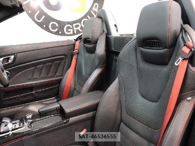 Mercedes Benz SLC 2017-04 8854473-3