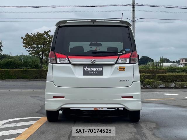 Suzuki SOLIO 2011-01 8853907-1